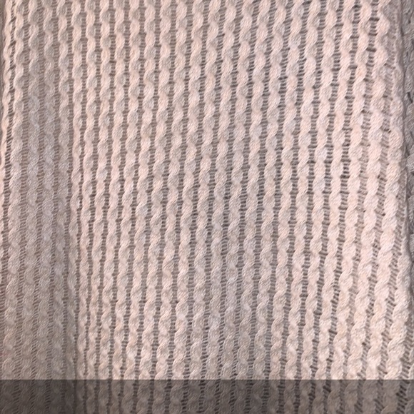 Women’s sweater - Picture 1 of 3